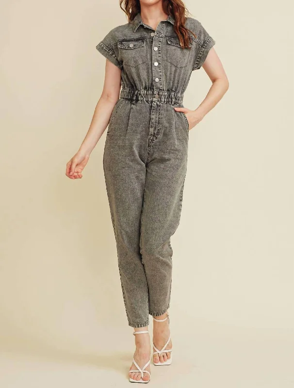 Season Transition Versatile Wear Clearance Cap Sleeve Denim Jumpsuit In Acid Wash