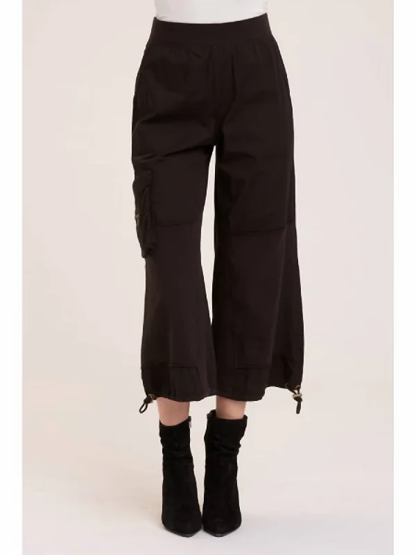 Chic And Edgy Numa Cargo Crop Pants In Belge