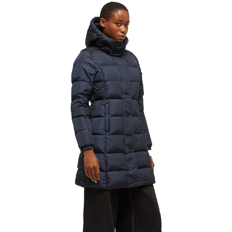 Playful Elegance Refrigiwear  Nylon Jackets & Women's Coat