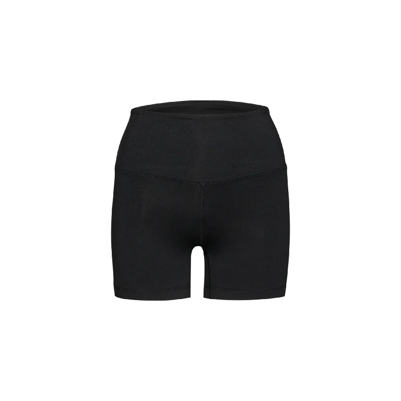 Wardrobe Essentials Women's High-Rise Matte Short 4"