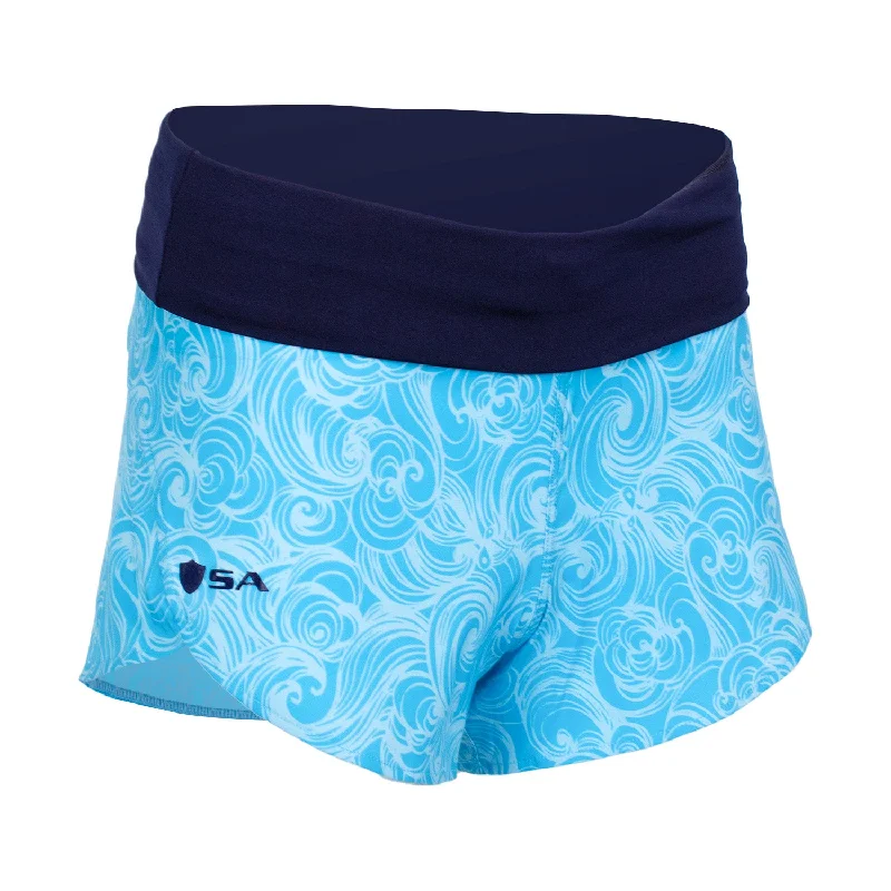 Stylish Savings Active Short | Tidal Waves