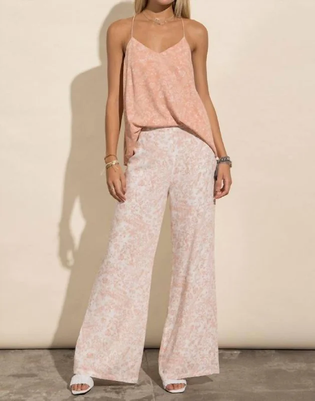 Chic Wardrobe Essentials Lianne Floral Palazzo Pants In White