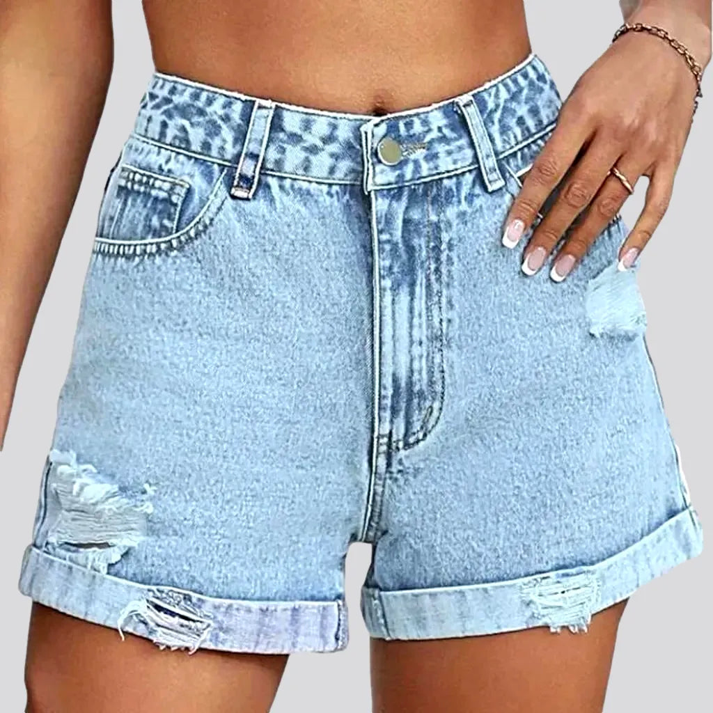 Chic And Trendy Straight jeans shorts
 for women